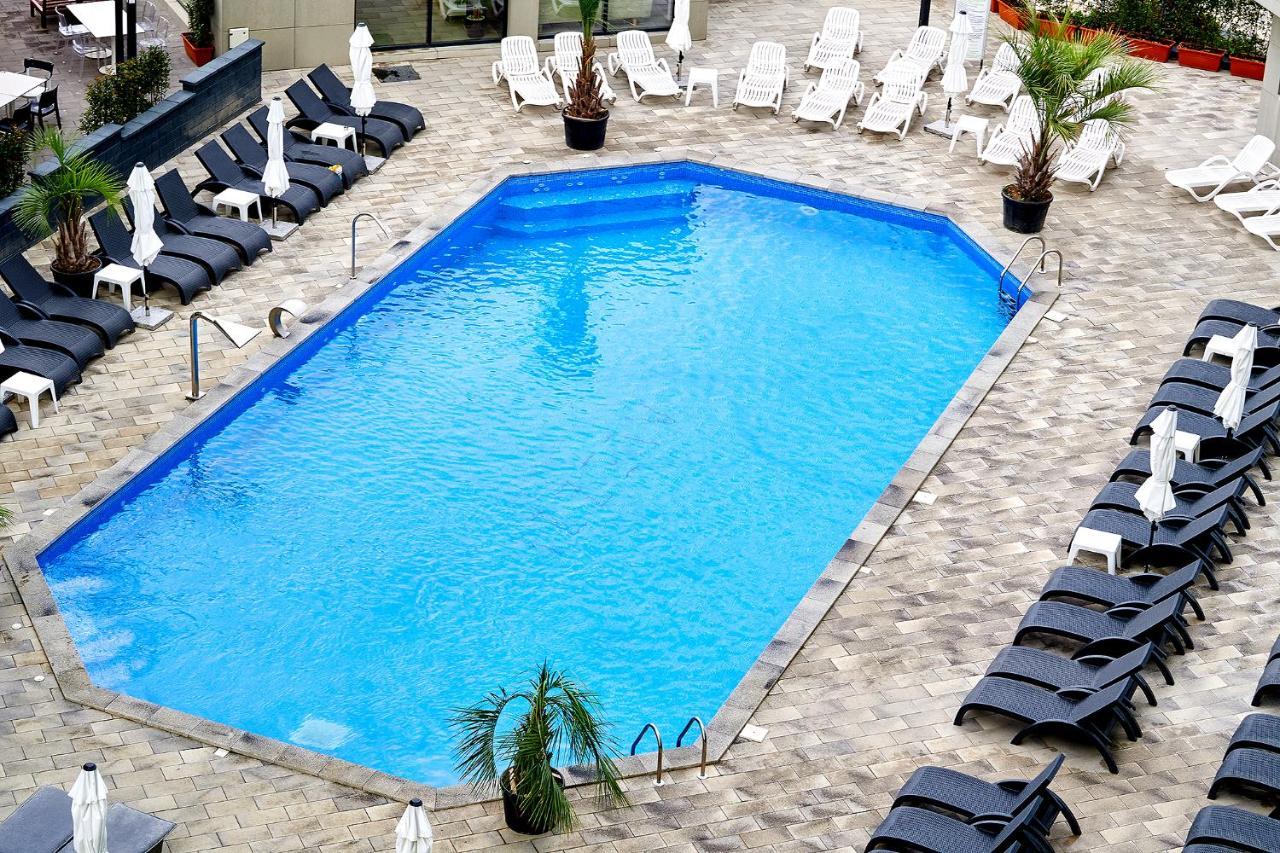 Opal Luxury Apartment 92 Spa N Pool Beach Resort Năvodari المظهر الخارجي الصورة