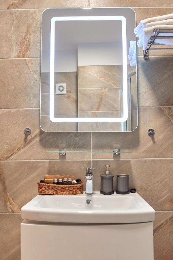 Opal Luxury Apartment 92 Spa N Pool Beach Resort Năvodari المظهر الخارجي الصورة