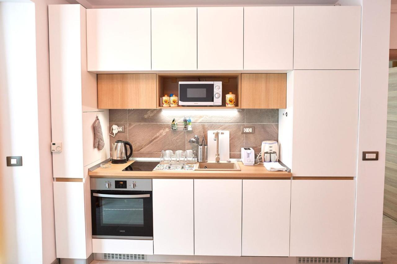 Opal Luxury Apartment 92 Spa N Pool Beach Resort Năvodari المظهر الخارجي الصورة
